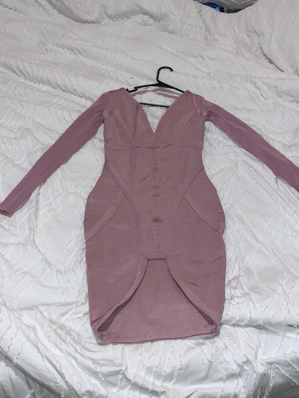Long Sleeve V-Neck Bodycon Dress in Dusty Rose